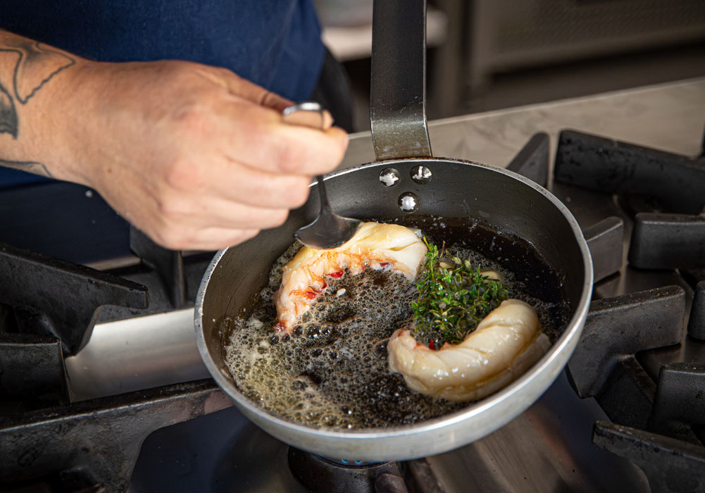 garnelen, pfanne, kochen, butter, thymian