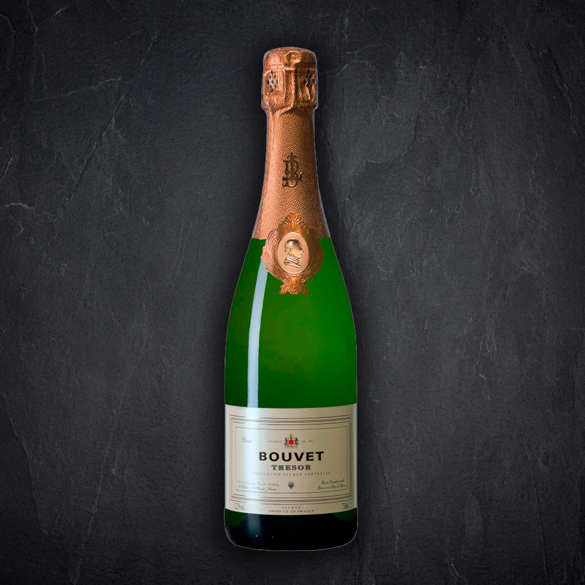 Flasche mit Alkoholischem Getränk Produktbild: Flasche mit Alkoholischem Getränk