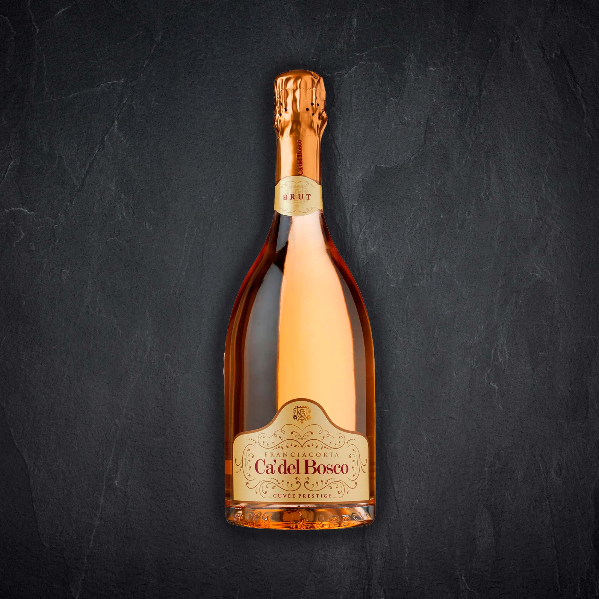 Flasche mit Alkoholischem Getränk Produktbild: Flasche mit Alkoholischem Getränk