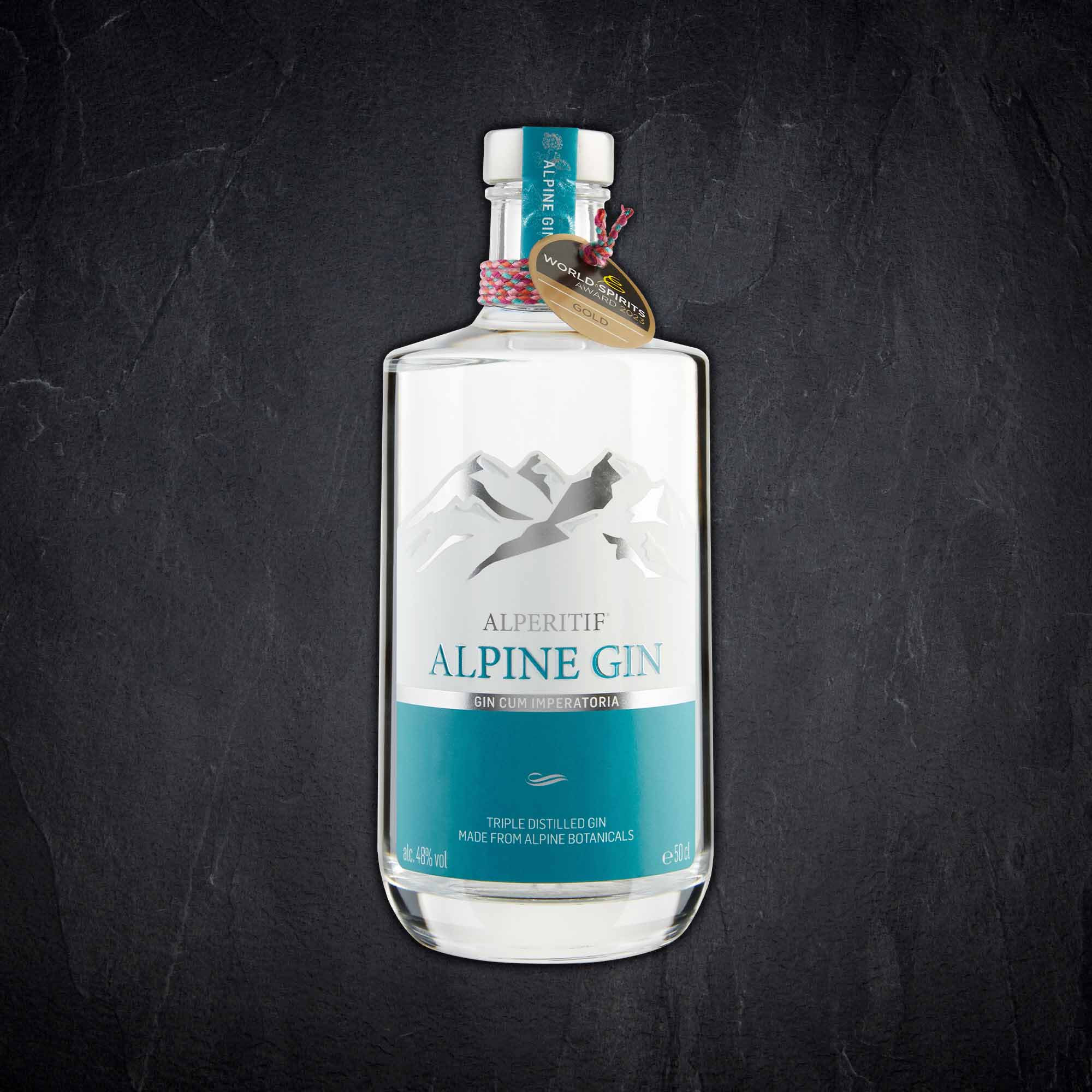 Flasche mit Alkoholischem Getränk Produktbild: Flasche mit Alkoholischem Getränk