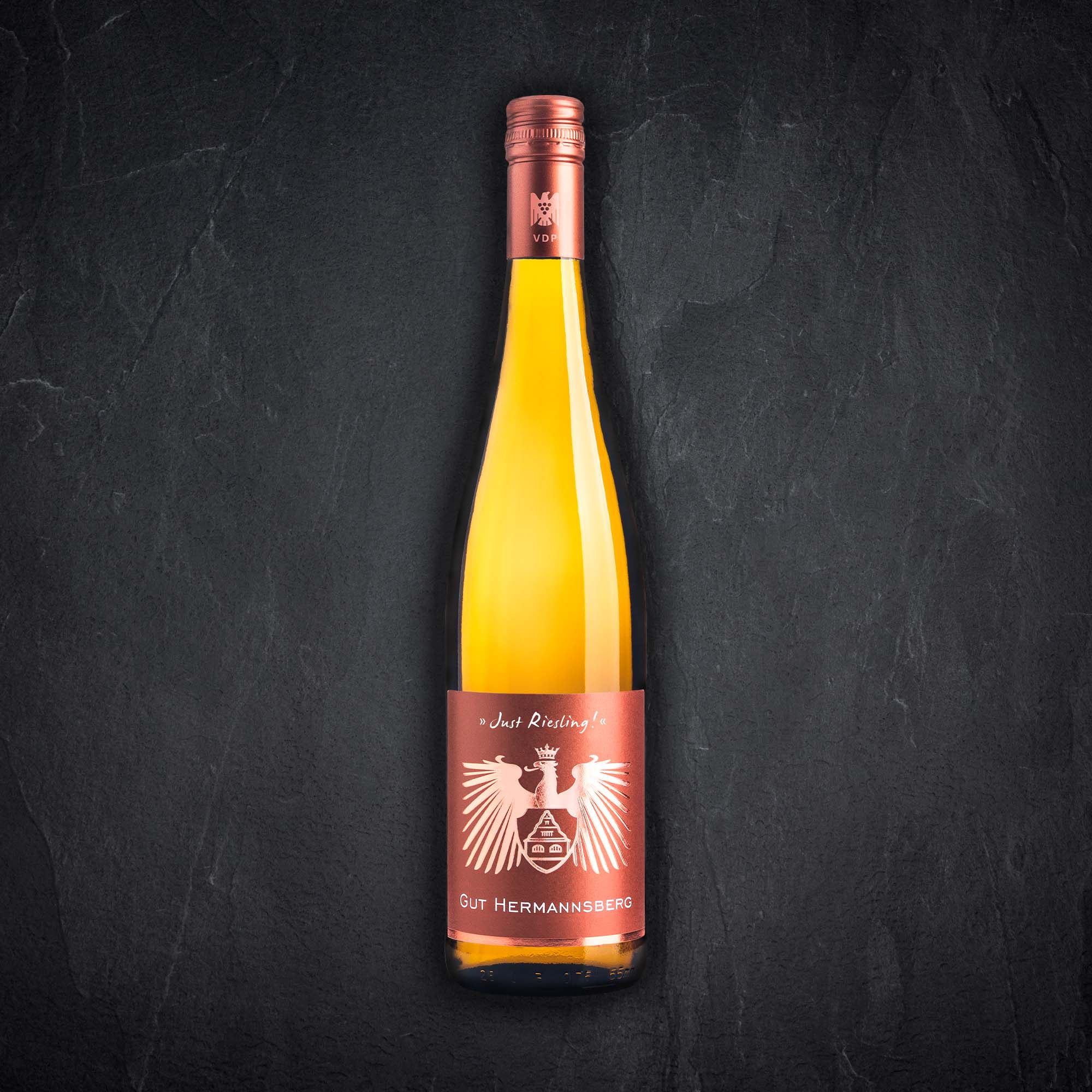 Produktbild: Flasche mit Alkoholischem Getränk