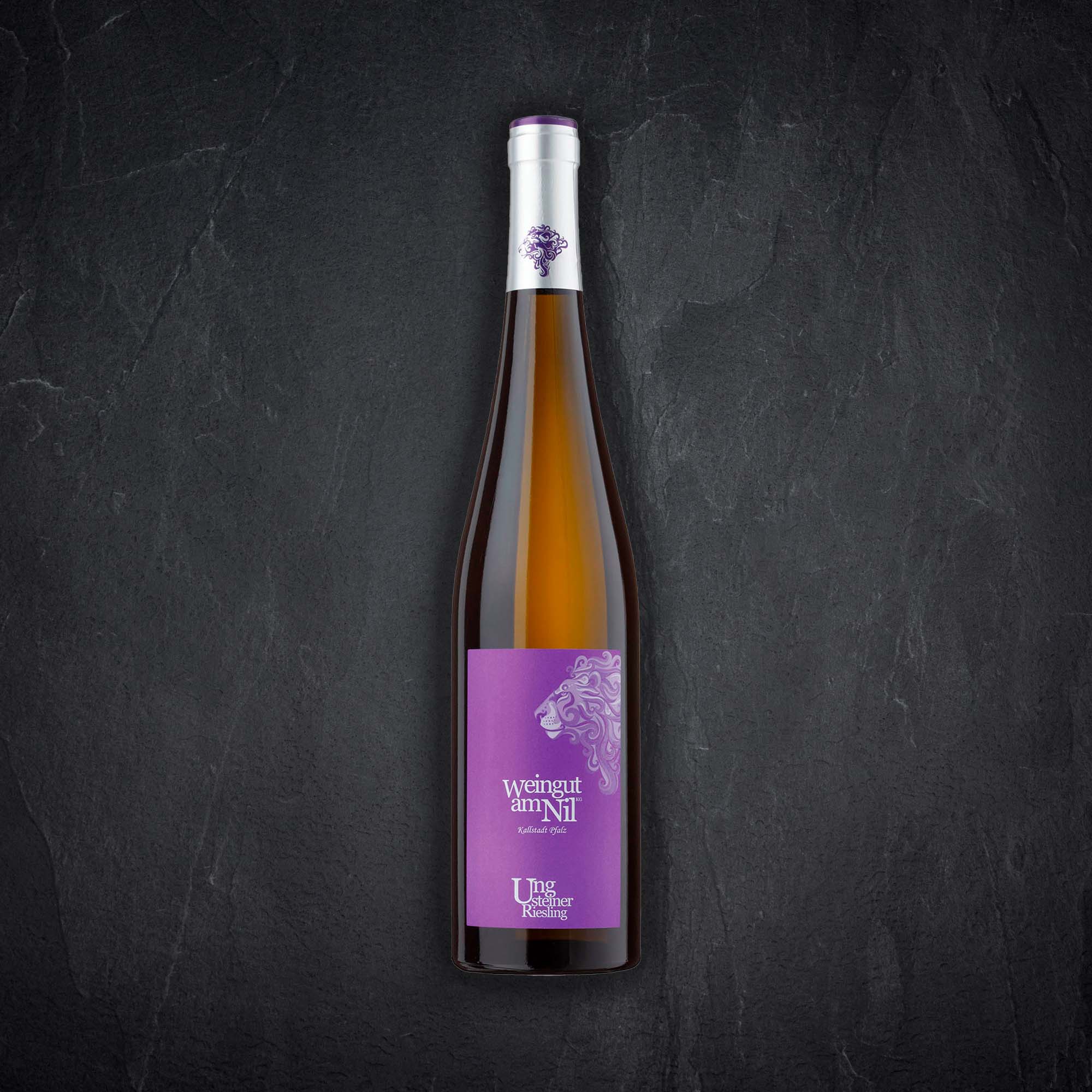 Produktbild: Flasche mit Alkoholischem Getränk