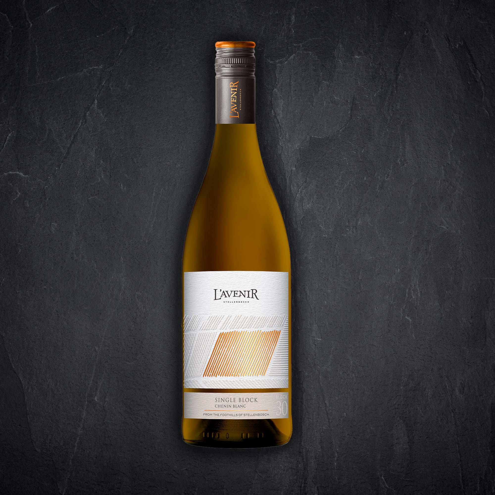 Produktbild: Flasche mit Alkoholischem Getränk