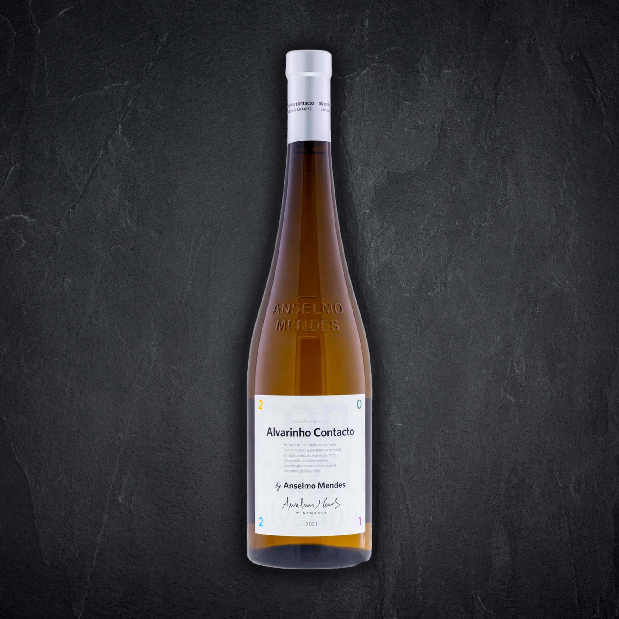 Produktbild: Flasche mit Alkoholischem Getränk