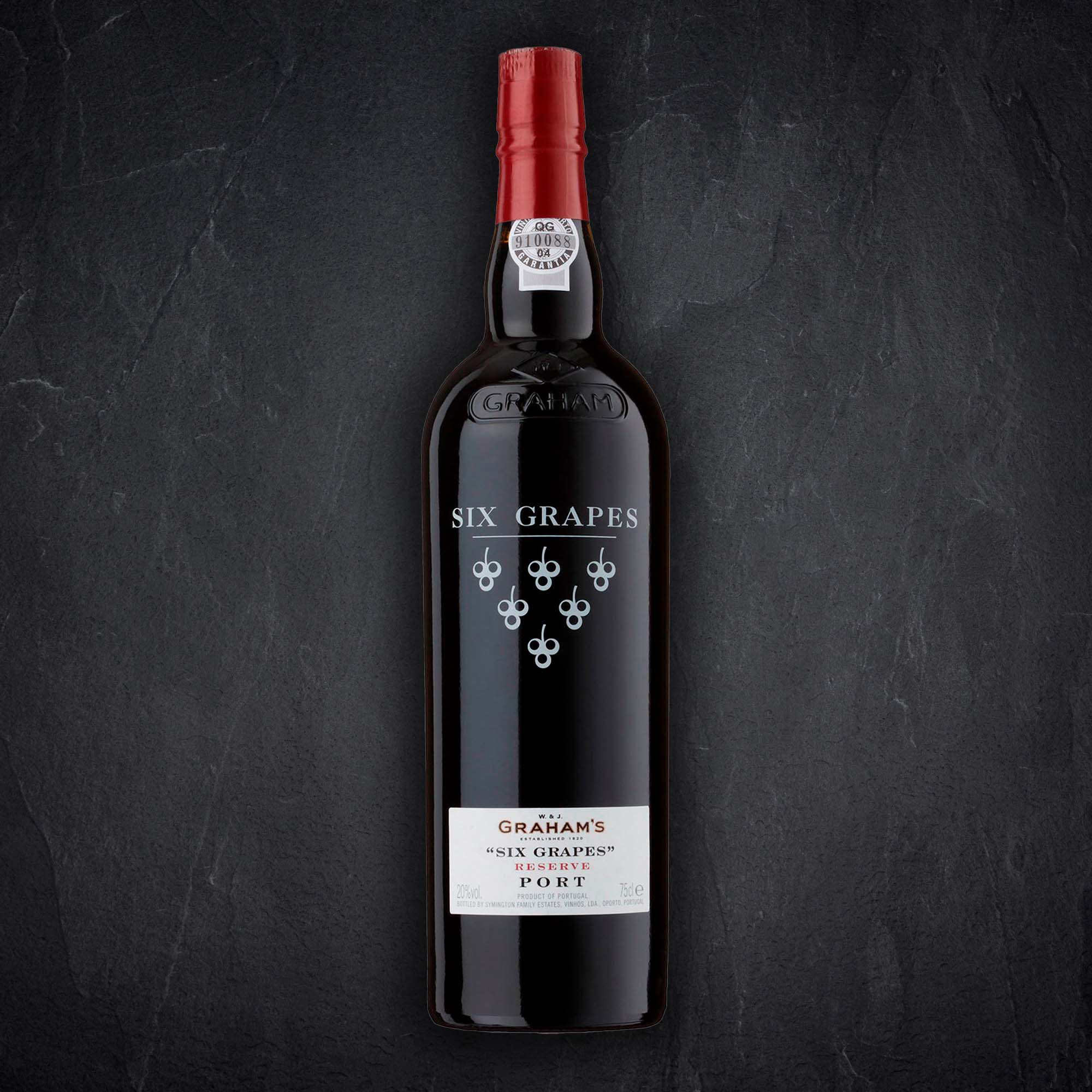 Flasche mit Alkoholischem Getränk Produktbild: Flasche mit Alkoholischem Getränk