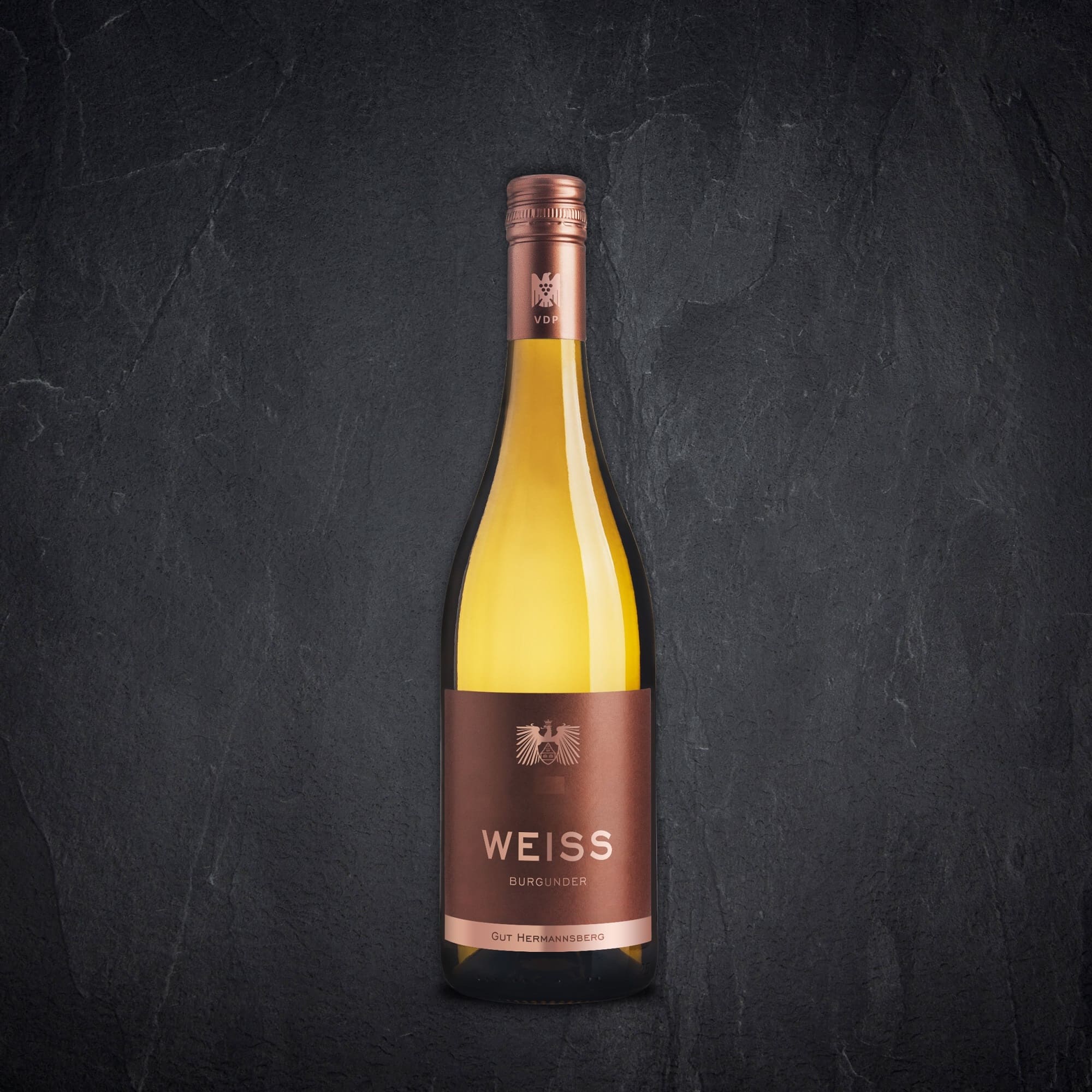 290987_Gut_Hermannsberg_Weisser Burgunder Produktbild: Flasche mit Alkoholischem Getränk